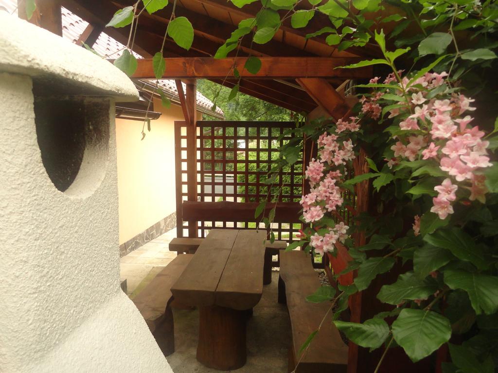 Chalupa Na Hrbku Belá Exterior foto